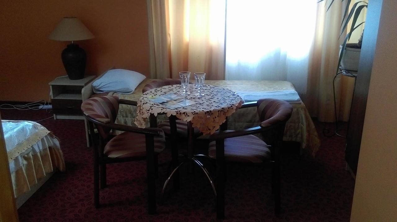 Zajazd Rys Łomża Dış mekan fotoğraf